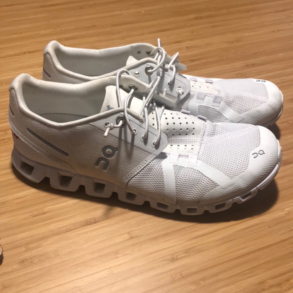On Cloud 2.0 women’s running shoes 8.5